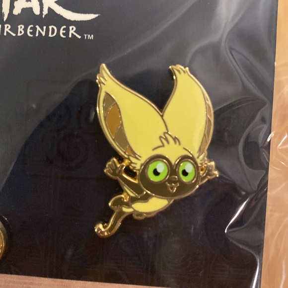 Avatar The Last Airbender Appa & Momo Chibi Enamel Pin - Picture 6 of 6